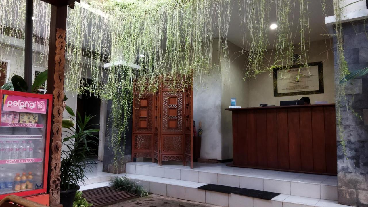 Nusantara Hotel Syariah ジェパラ エクステリア 写真