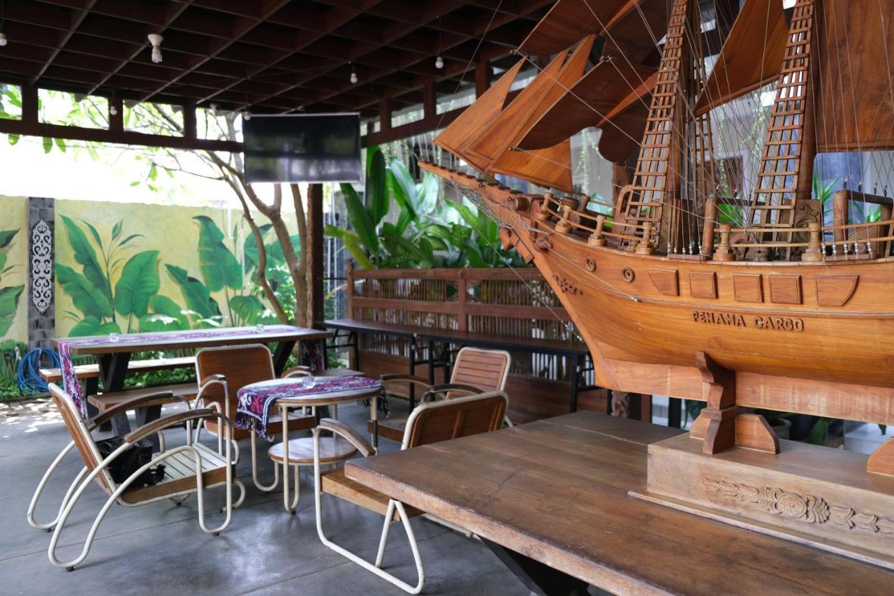 Nusantara Hotel Syariah ジェパラ エクステリア 写真