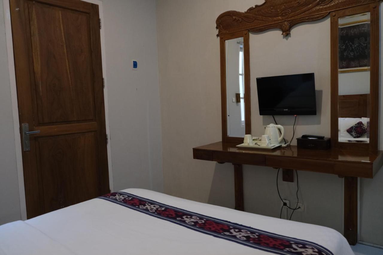 Nusantara Hotel Syariah ジェパラ エクステリア 写真