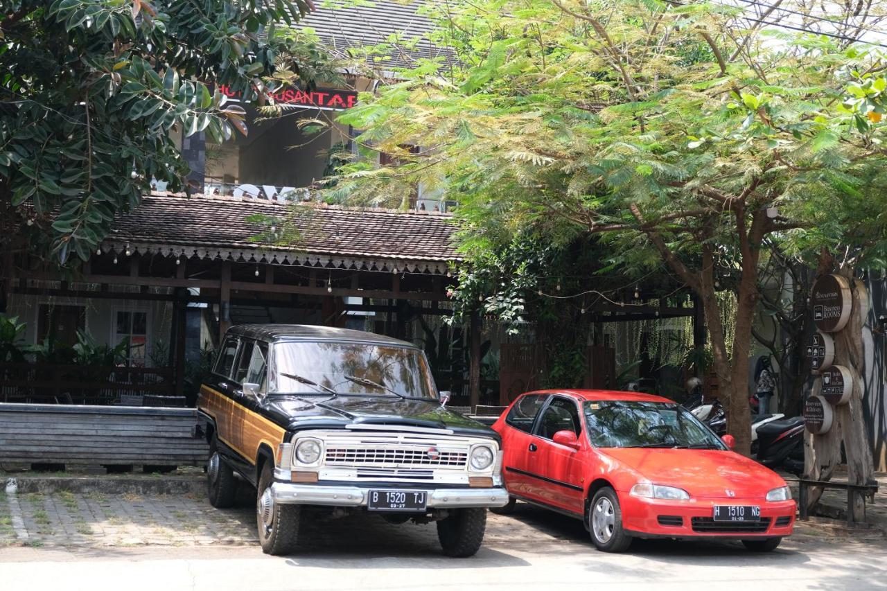 Nusantara Hotel Syariah ジェパラ エクステリア 写真