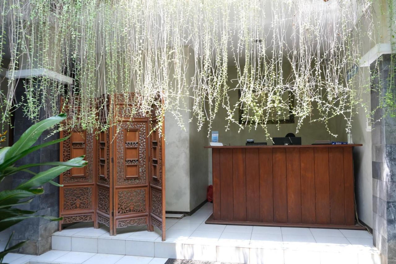Nusantara Hotel Syariah ジェパラ エクステリア 写真